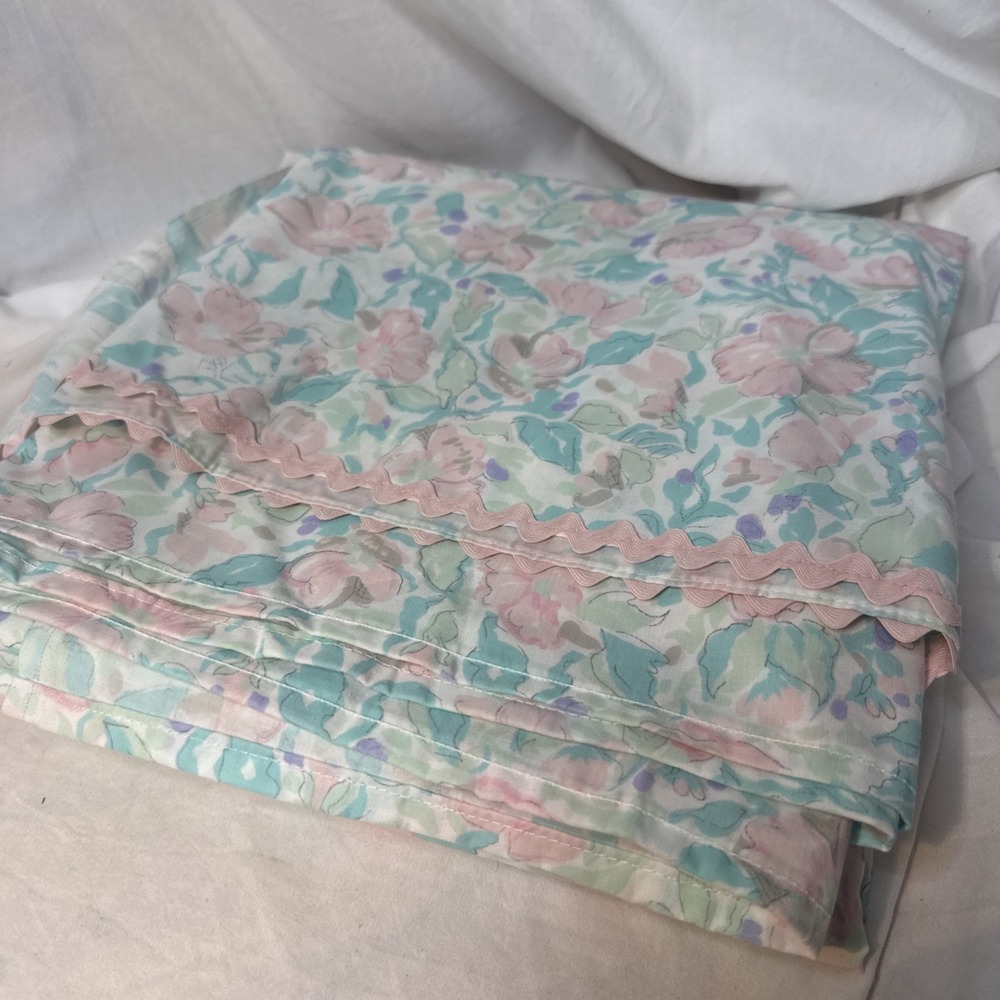 VTG 80s Atelier Martex Monet Queen Flat Sheet Pink Scalloped Floral Percale
